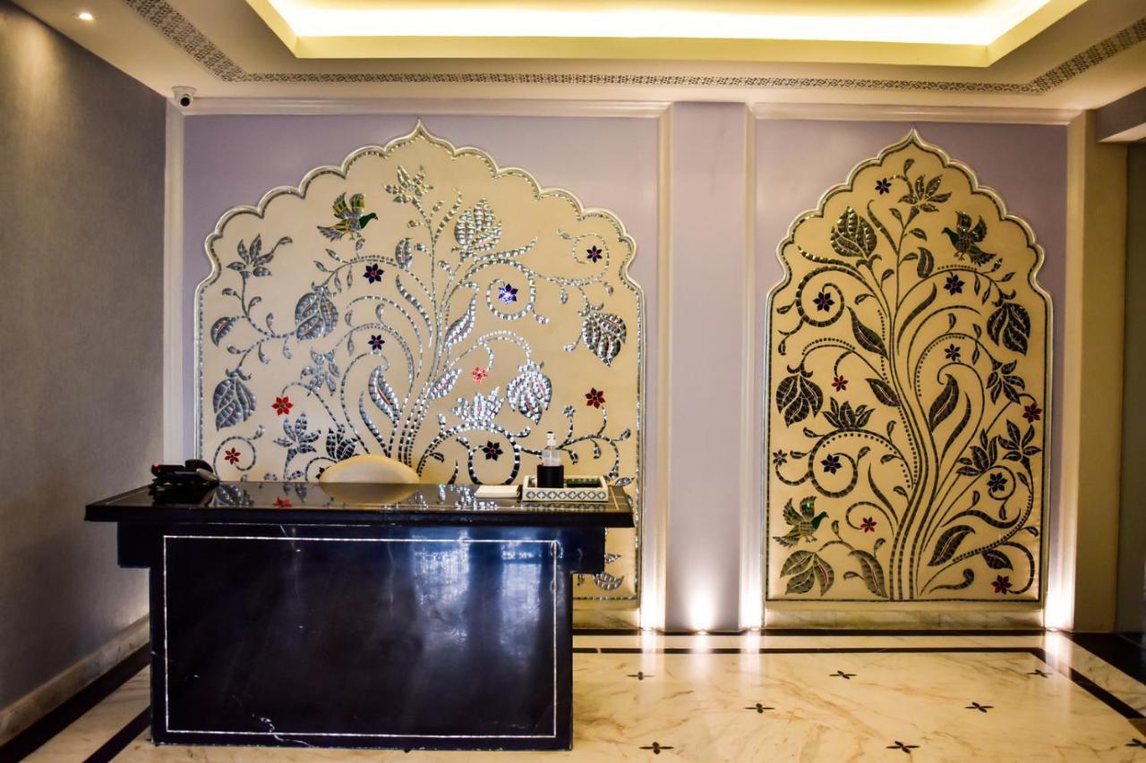 The Leela Palace Jaipur Bagian luar foto