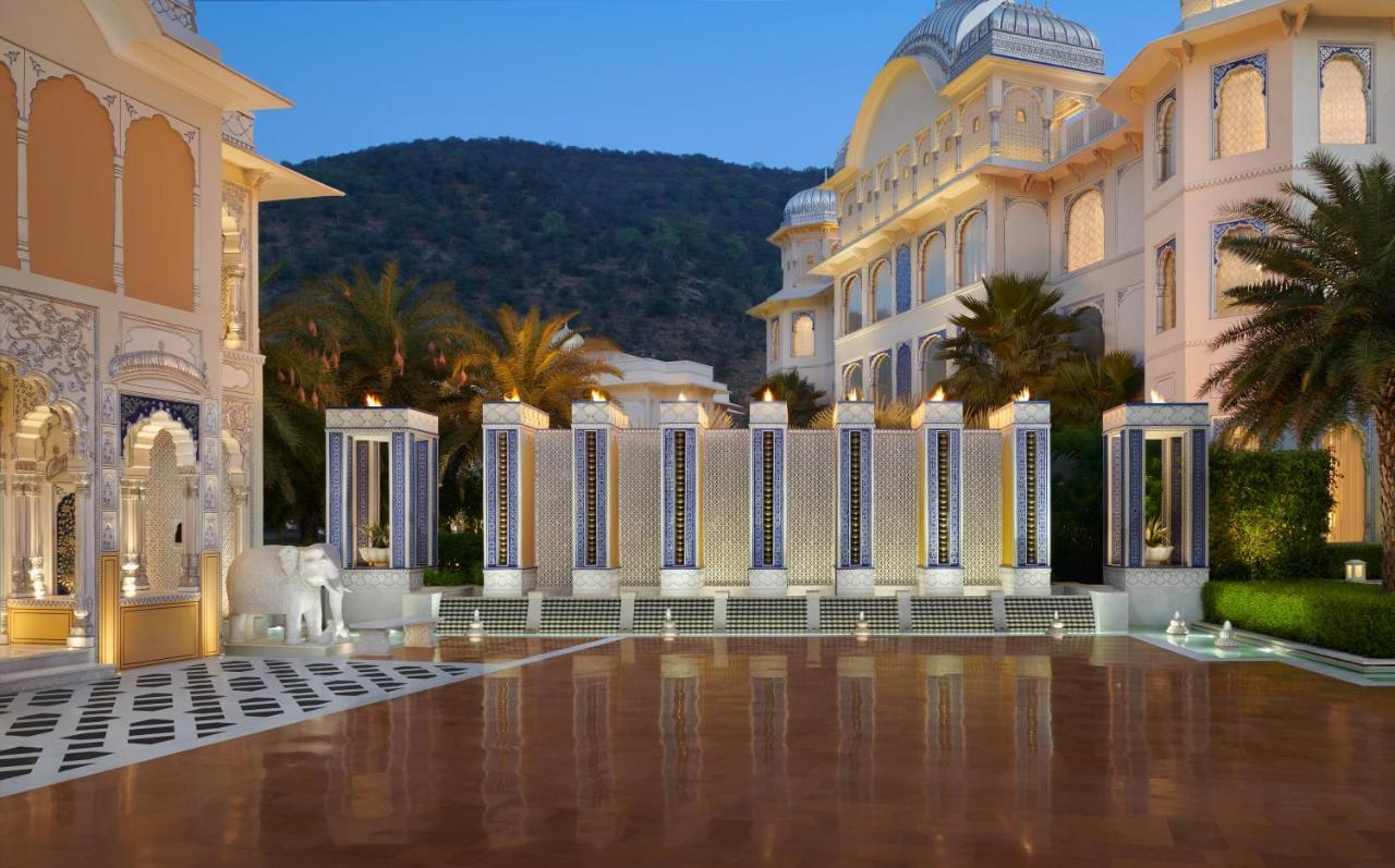 The Leela Palace Jaipur Bagian luar foto